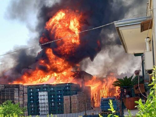 incendio stabilimento la torrente