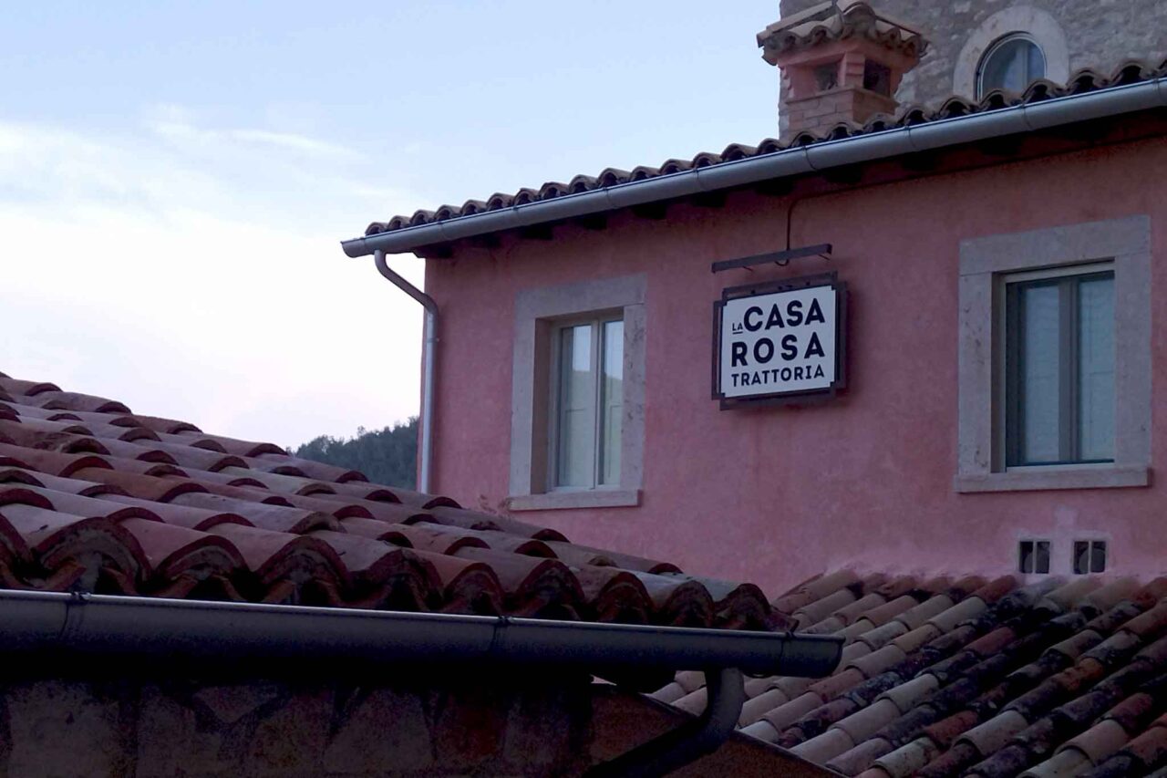 La Casa Rosa, osteria contemporanea Postignano