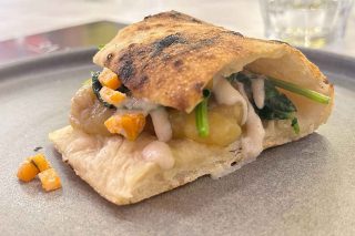 Elementi, pizzeria che vuole farsi spazio a Caserta. Ci riesce a 35 €
