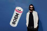 Boem, cosa fa Leonardo Del Vecchio con i drink di Fedez e Lazza
