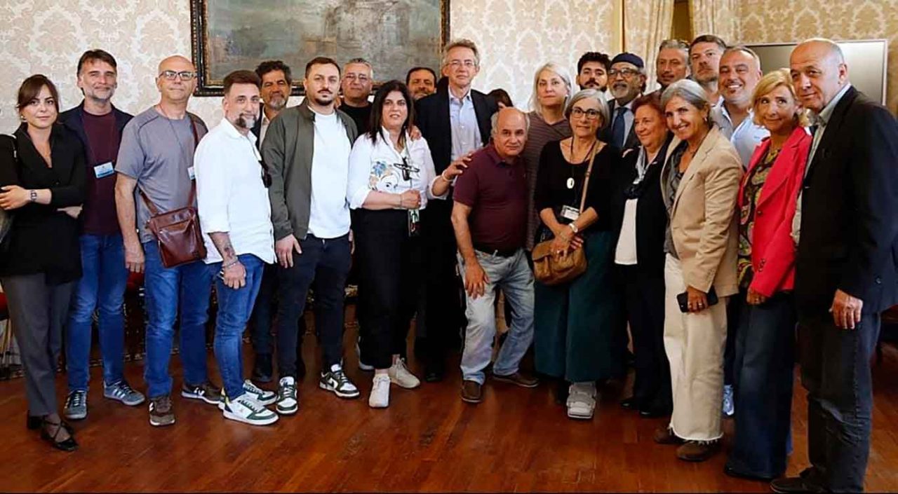 Taverna Santa Chiara all'incontro con il Comune