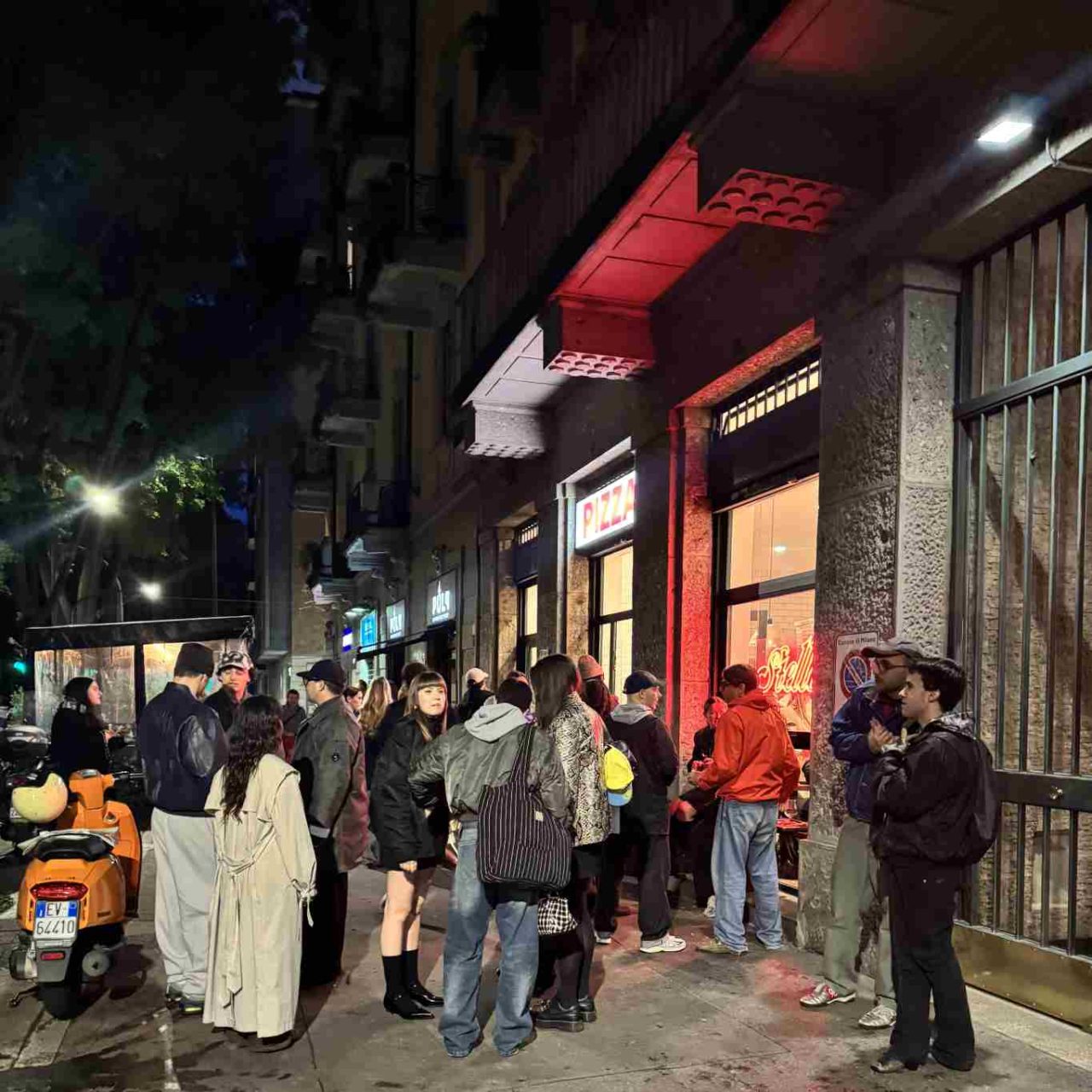 esterno pizza stella milano