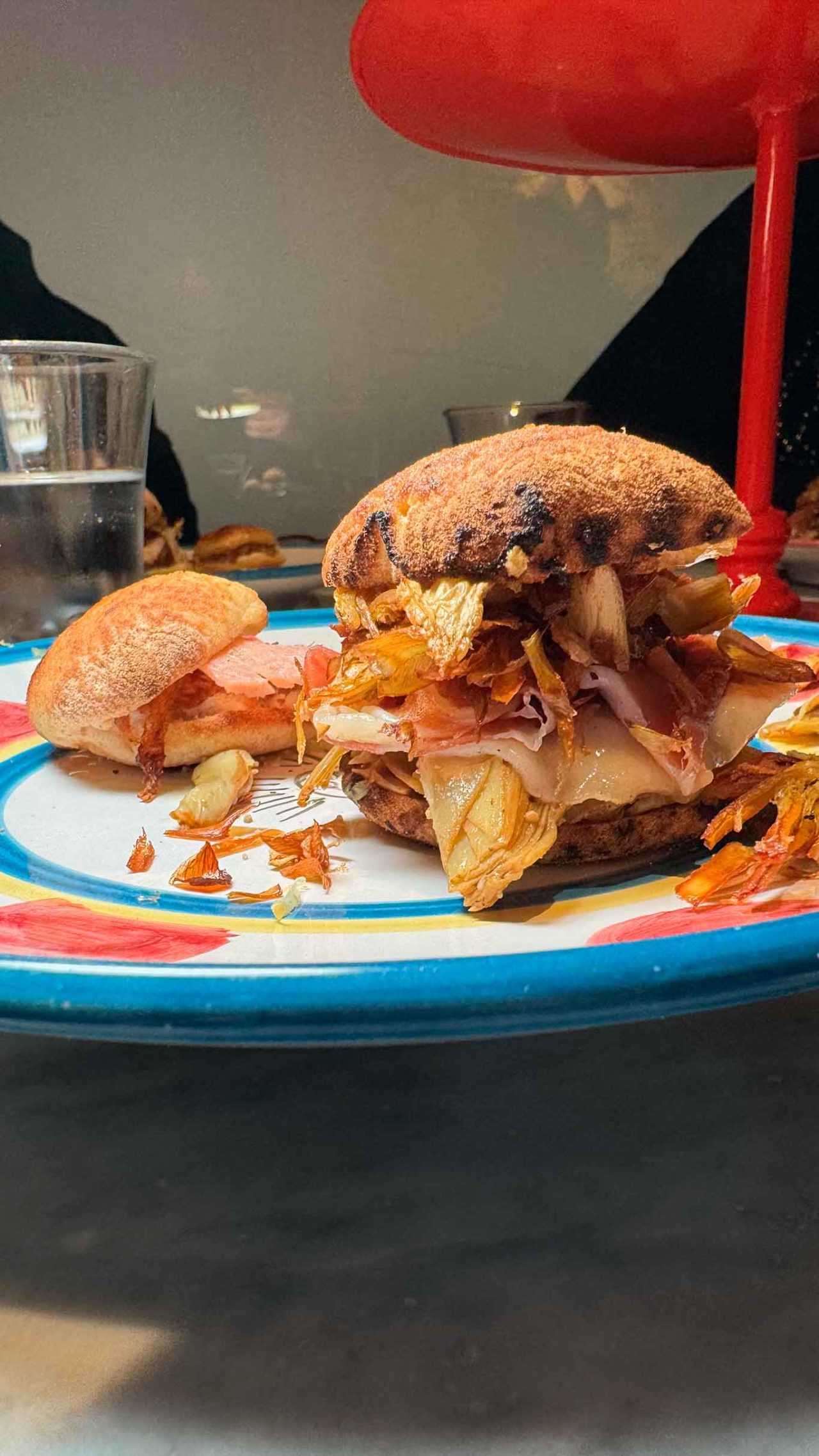 il panino Annarell' della pizzeria Concettina ai Tre Santi a Napoli al Campionato 2025