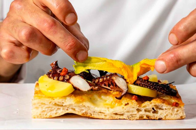 Migliore pizza da asporto 2025: Frumentario batte Pizzarium Bonci