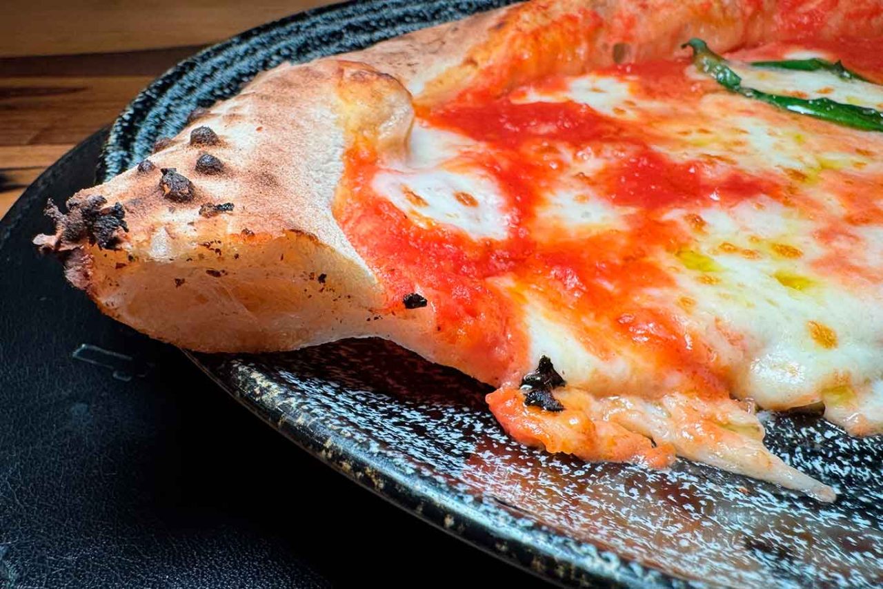 la margherita della pizzeria Madia di Salerno al Campionato della Pizza 2025