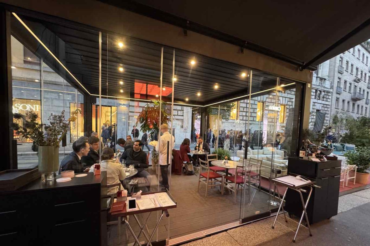 strucchi x cassina dehors aprile 2025