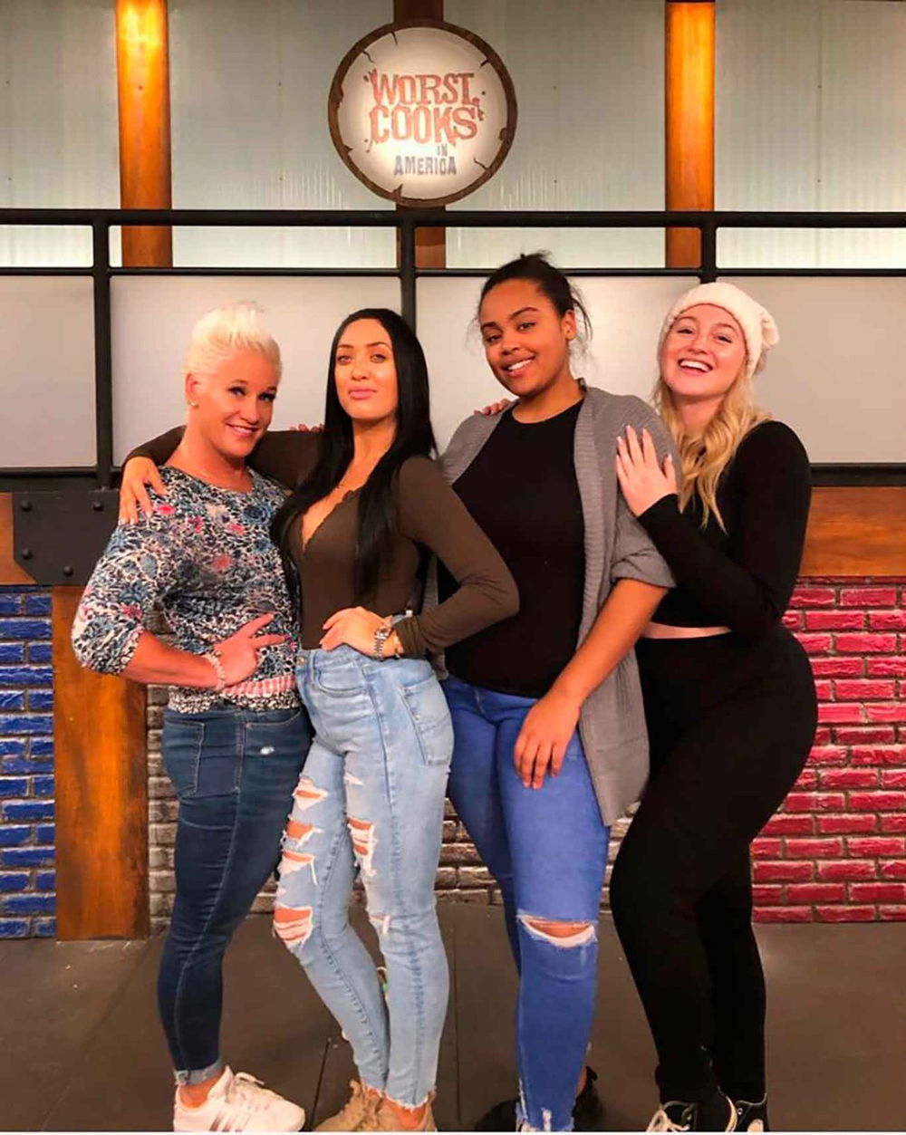 Anne Burrell a Worst Cooks in Anerica