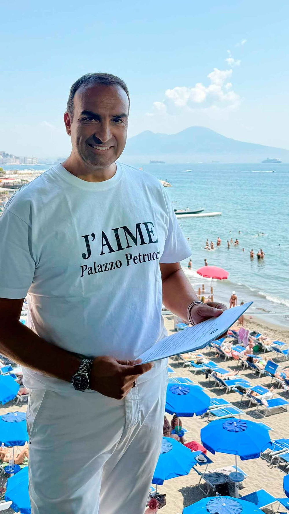 Edoardo Trotta di Palazzo Petrucci che vince la lite con il Bagno Elena a Napoli