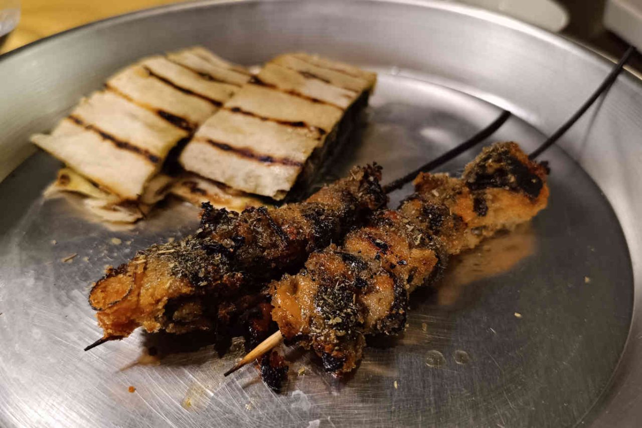 spiedo di cozze e piada allo scottadito