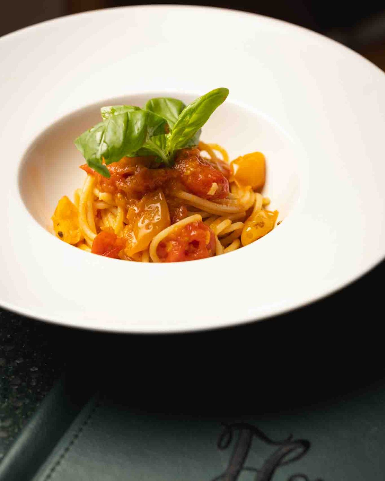 Spaghettoni ai 3 pomodori