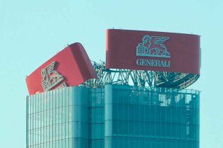 Cade l&#8217;insegna della Torre Hadid a Citylife: isolati ristoranti e locali