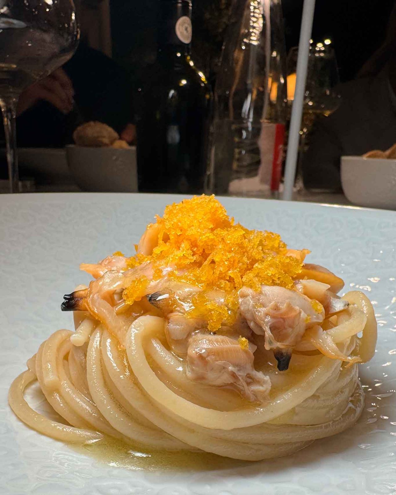 gli spaghetti vongole e bottarga del Veliero ad Acciaroli