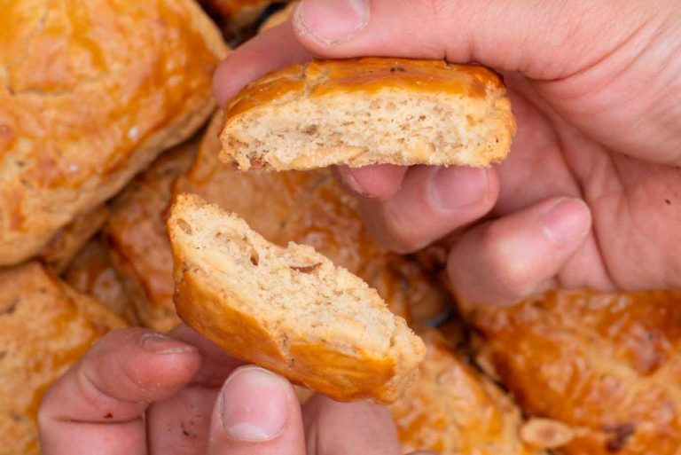 &#8216;Nzuddi, ricetta originale dei biscotti siciliani che trovate a Messina