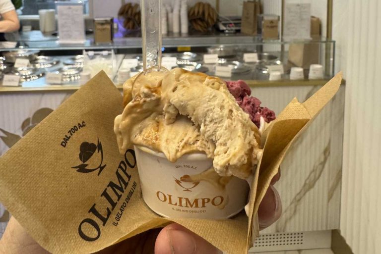 Steven Basalari di Donato Mollica apre la gelateria Olimpo a Milano