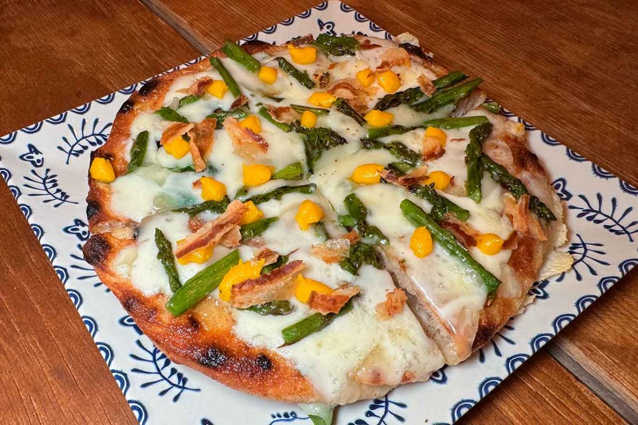 la pizza zia antonietta nel ruoto della pizzeria Die' Gustibus a Baronissi nella tappa del Campionato 2025