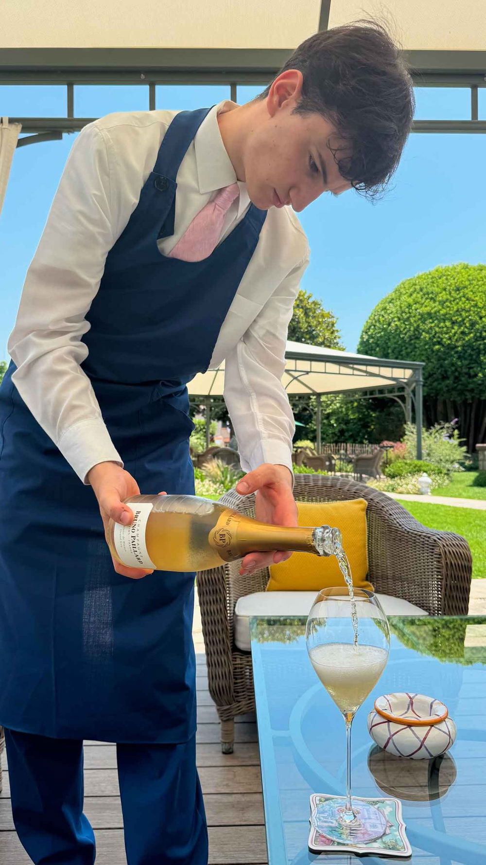 l'aperitivo nel ristorante Don Alfonso 1890 a Sant'Agata sui Due Golfi