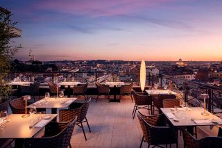 Cenare in terrazza a Roma con sushi e piatti mediterranei: Il Vizio
