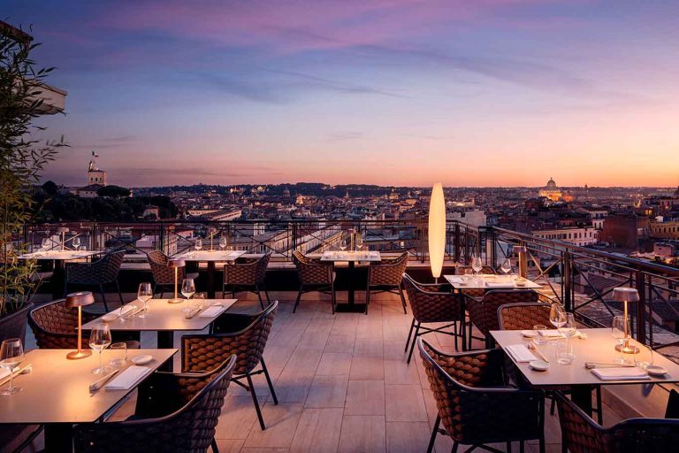 Cenare in terrazza a Roma con sushi e piatti mediterranei: Il Vizio