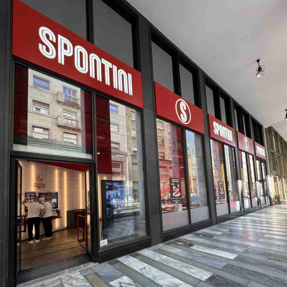 spontini san babila aperture estate milano