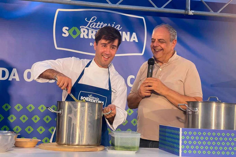 fusilli al pesto e filacce di fiordilatte