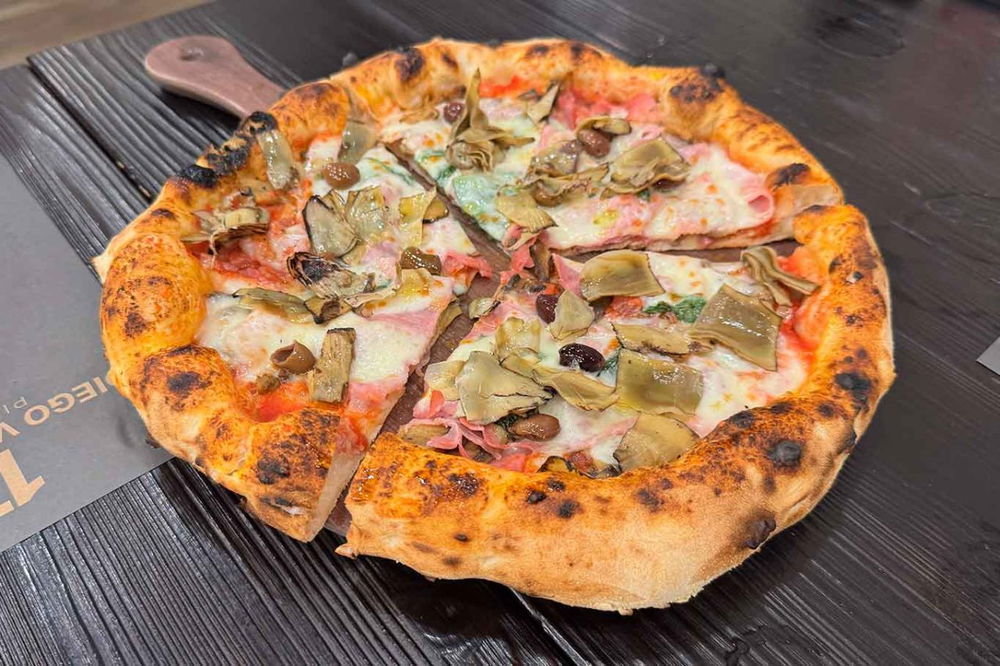 la pizza capricciosa di Diego Vitagliano al Campionato della Pizza 2025