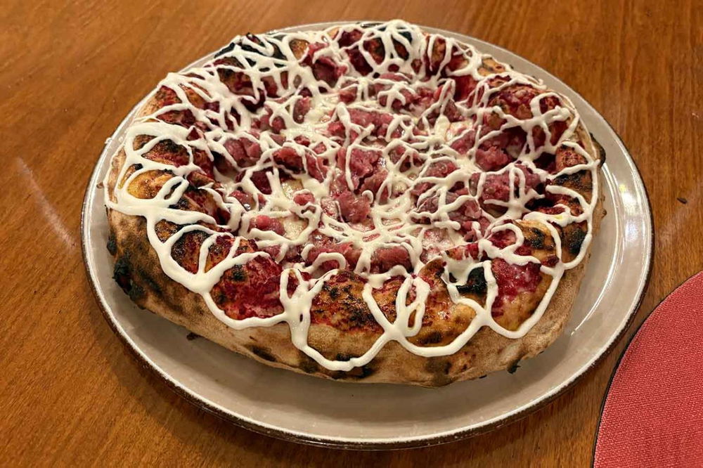 la pizza Rapa Rossa della pizzeria Le Grotticelle a Caggiano al Campionato
