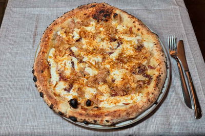 Pizzeria Resilienza, Salerno: pizza Margherita a 5 € al Campionato