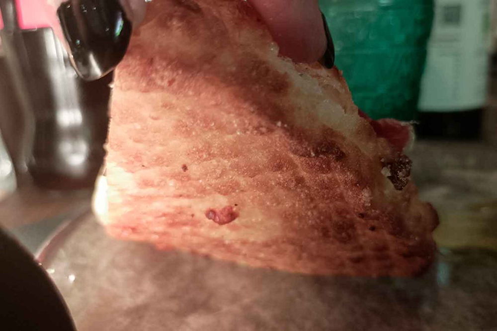 la cottura della pizza RCS Evolution della pizzeria I Masanielli di Sasà Martucci a Caserta nella sfida con La Bolla