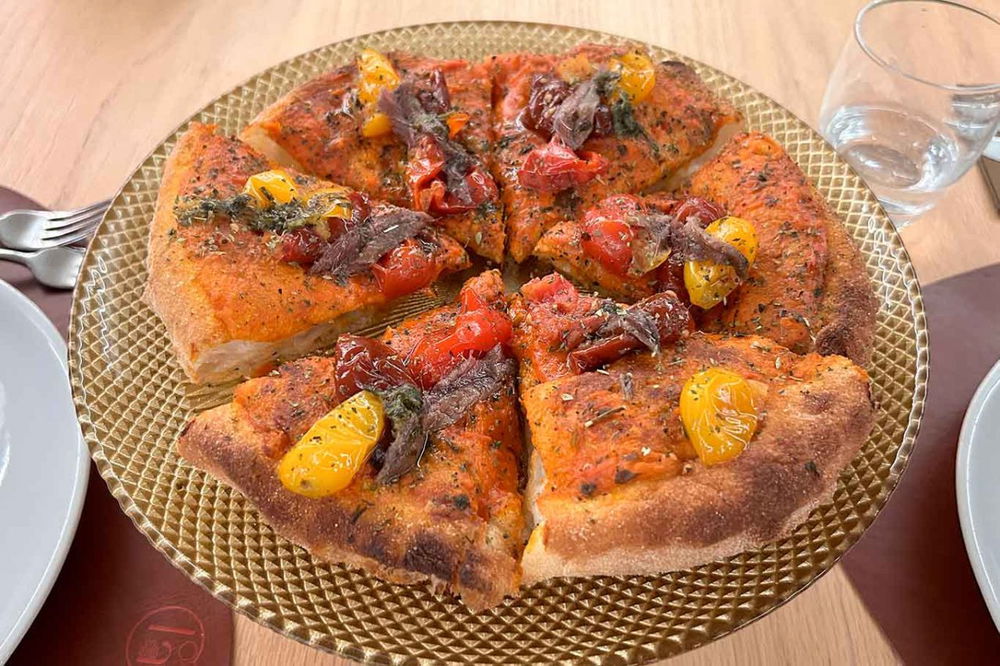 la pizza Oltre la Marinara della pizzeria La Bolla di Caserta nella sfida con Sasà Martucci