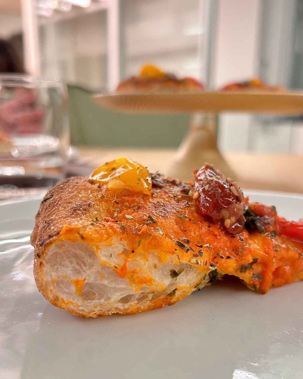 la pizza Oltre la Marinara della pizzeria La Bolla di Caserta nella sfida con Sasà Martucci