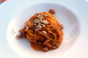Tenuta dello Scompiglio a Lucca, cena all’aperto e tanto vegetale