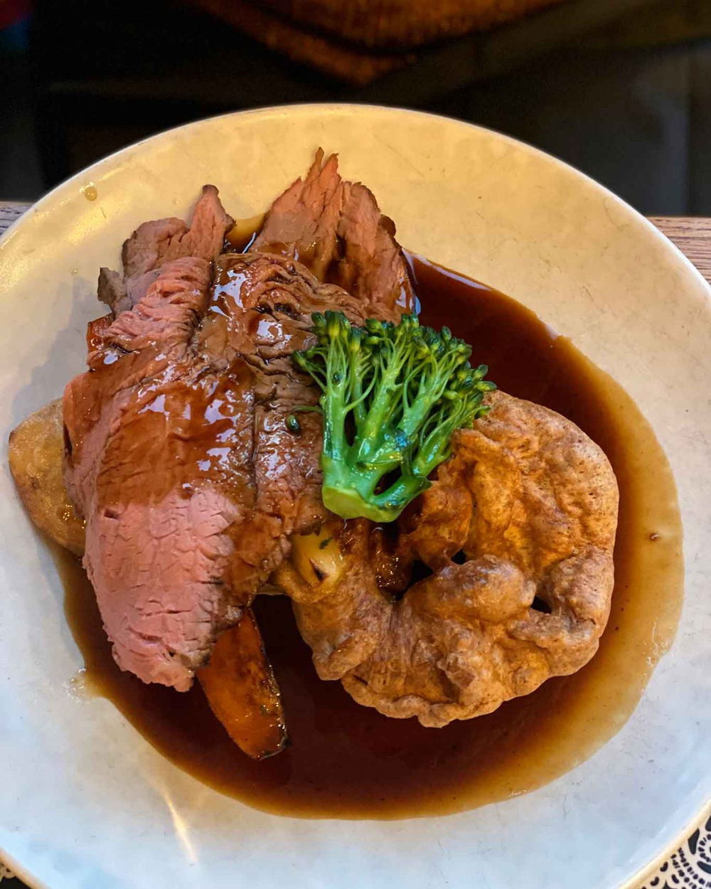 l'arrosto della domenica al pub The Scran & Scallie a Edimburgo