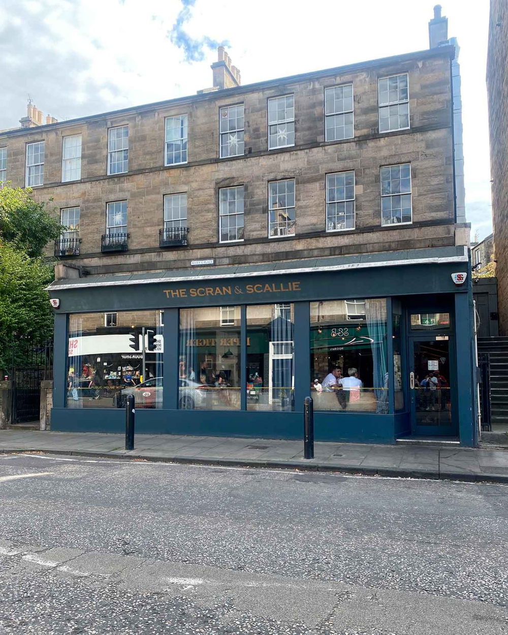 pub The Scran & Scallie a Edimburgo