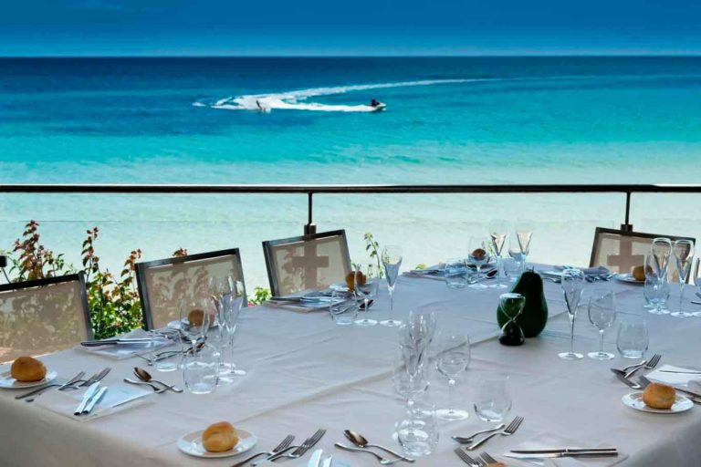 Forte Village in Sardegna, i ristoranti Beck e Molaro: menu e prezzi