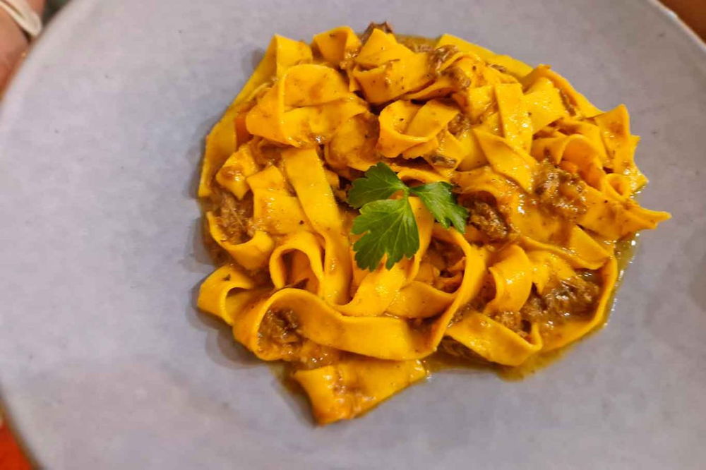le tagliatelle del ristorante Hostaria Croce d'Oro a Desenzano sul Garda 