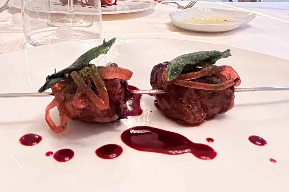 il fegatello del ristorante La Locanda del Cardinale ad Assisi