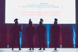 Guerra dei Pizzaioli: armiamoci e partite