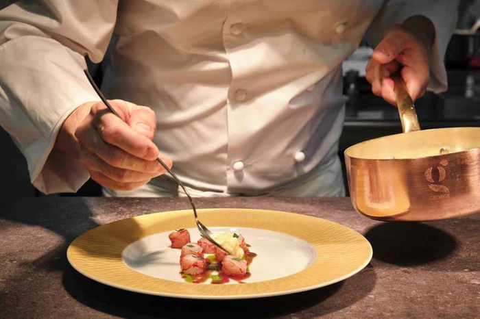 George, grande cena al ristorante dell’Hotel Parker’s di Napoli