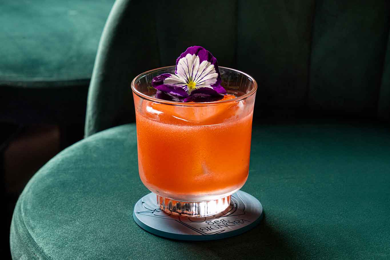 Sea, Signora: sì, a Milano i drink accanto al pesce non turistico