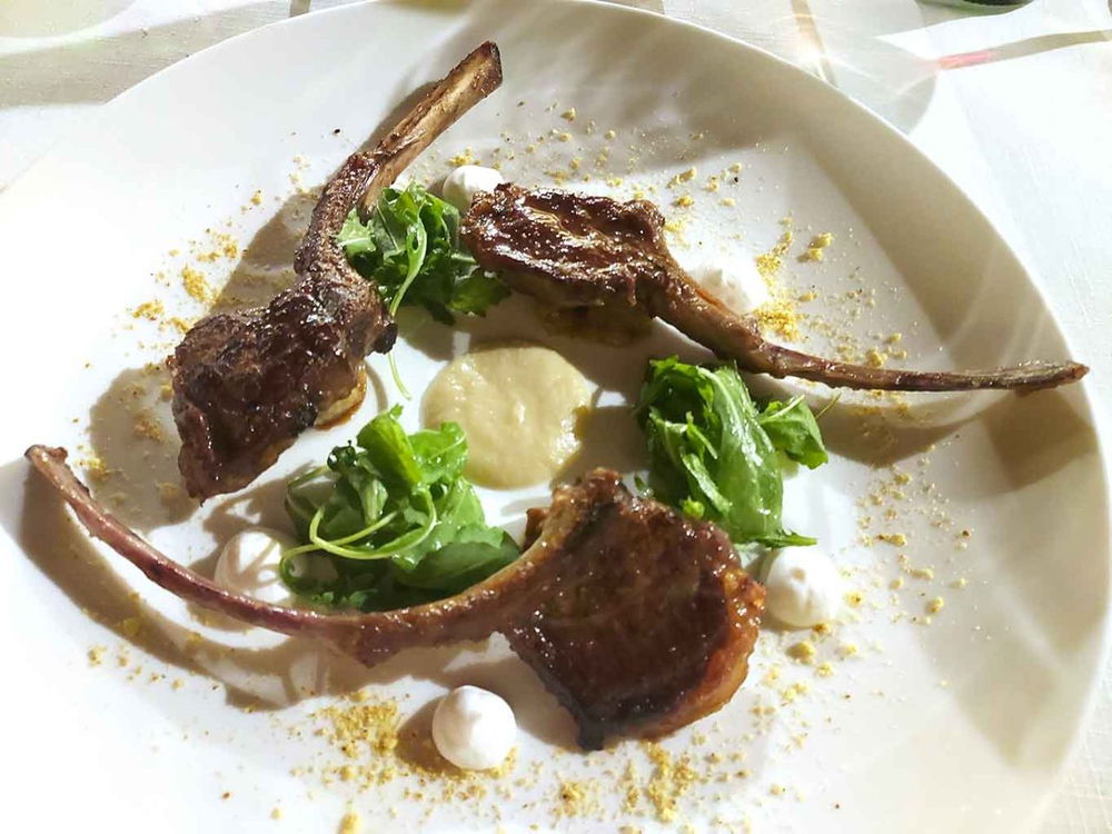l'agnello del ristorante Gusto Primitivo a Manduria