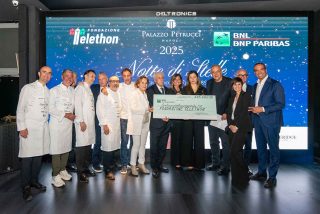 165 mila euro donati da Notte di Stelle 2025 a Fondazione Telethon