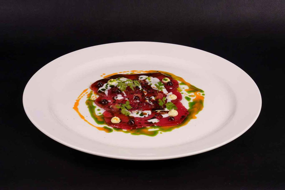 il carpaccio di tonno rosso del Quadri Bistrot a Milano