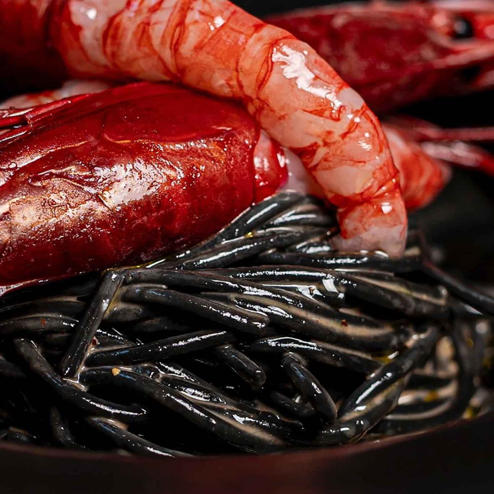 la ricetta degli spaghetti cacio e pepe con i gamberi