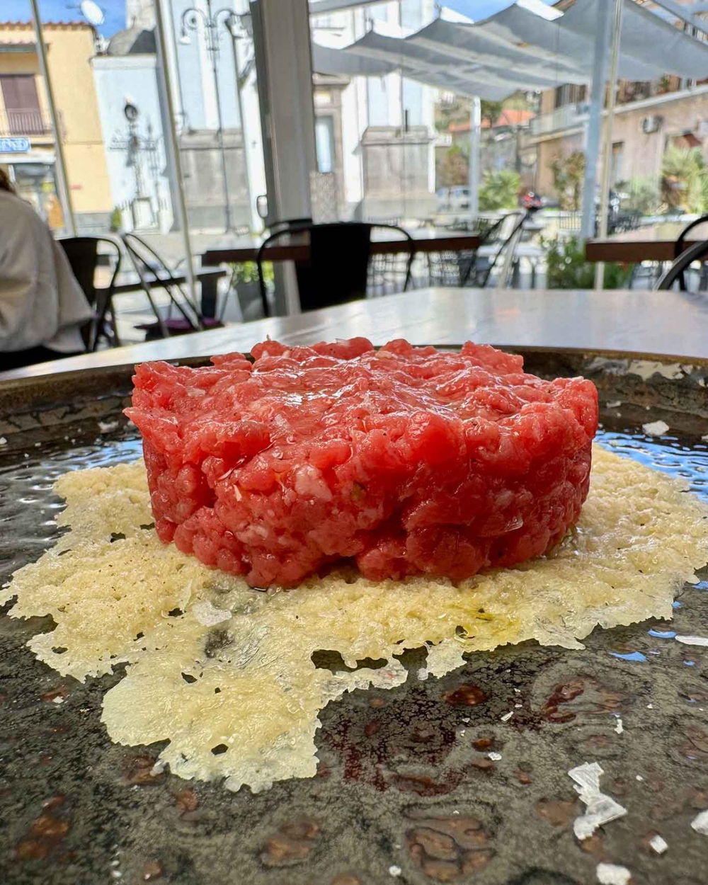 la tartare della macelleria braceria The King Beef a Monticchio di Massa Lubrense in Penisola Sorrentina