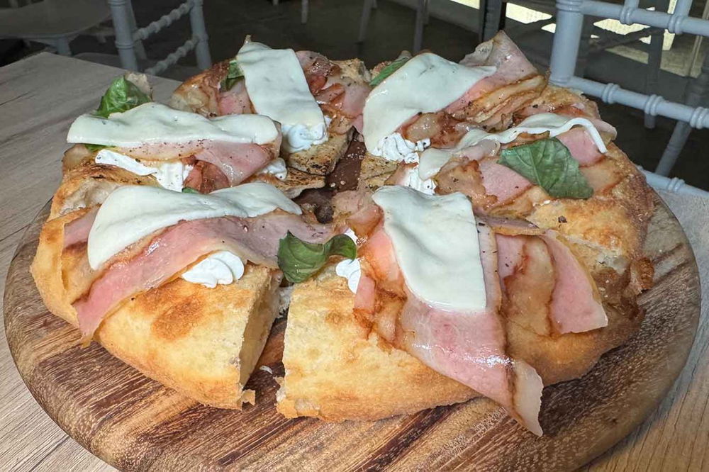 la pizza Gran Gusto della Bottega Bruner nella sfida con Pepe in Grani