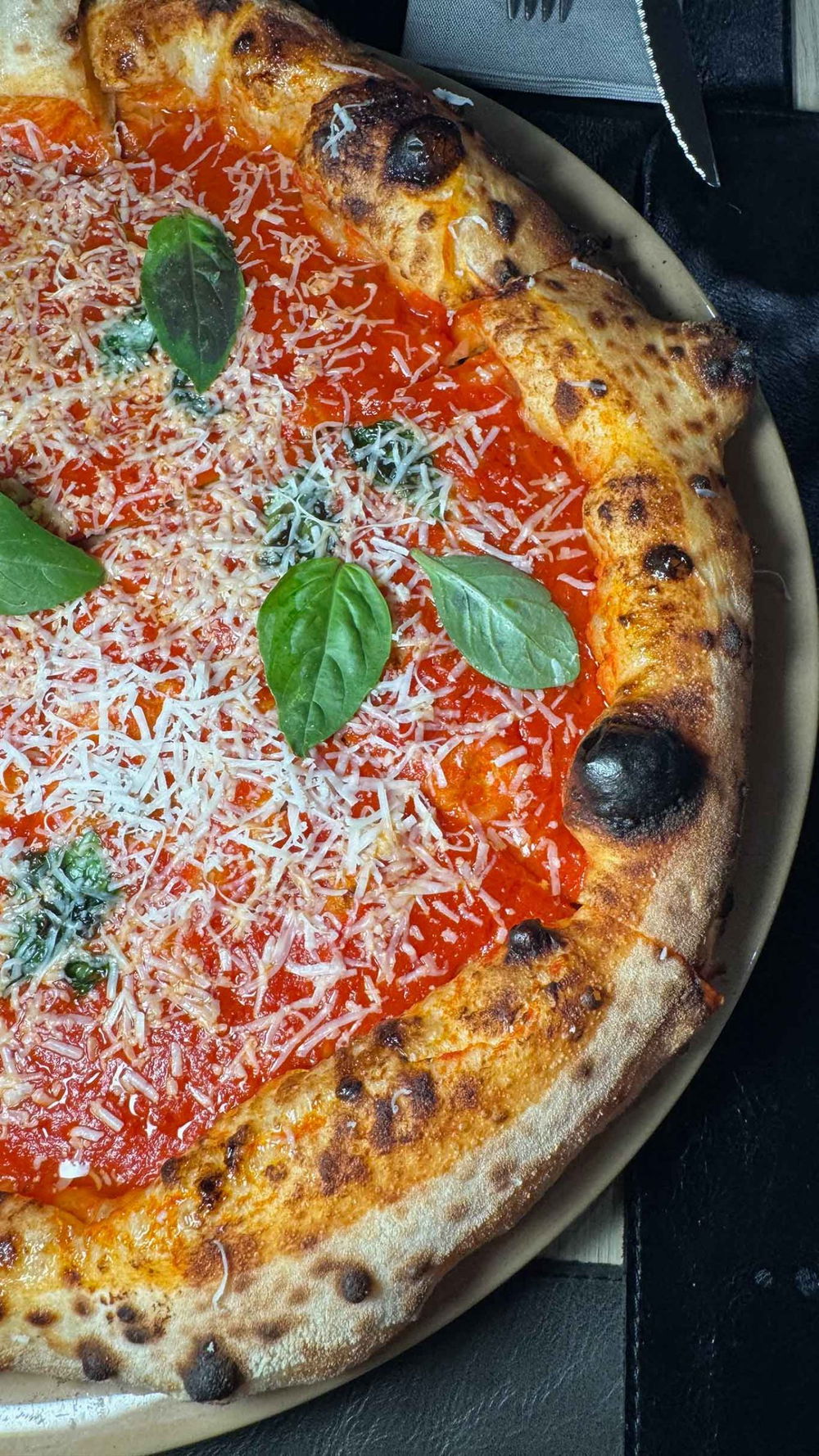 la pizza cilentana della pizzeria Vatillum a Paestum