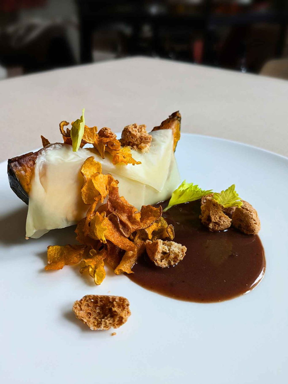 la ricetta della zucca arrosto con fontina Dop e amaretti di Daniel Canzian