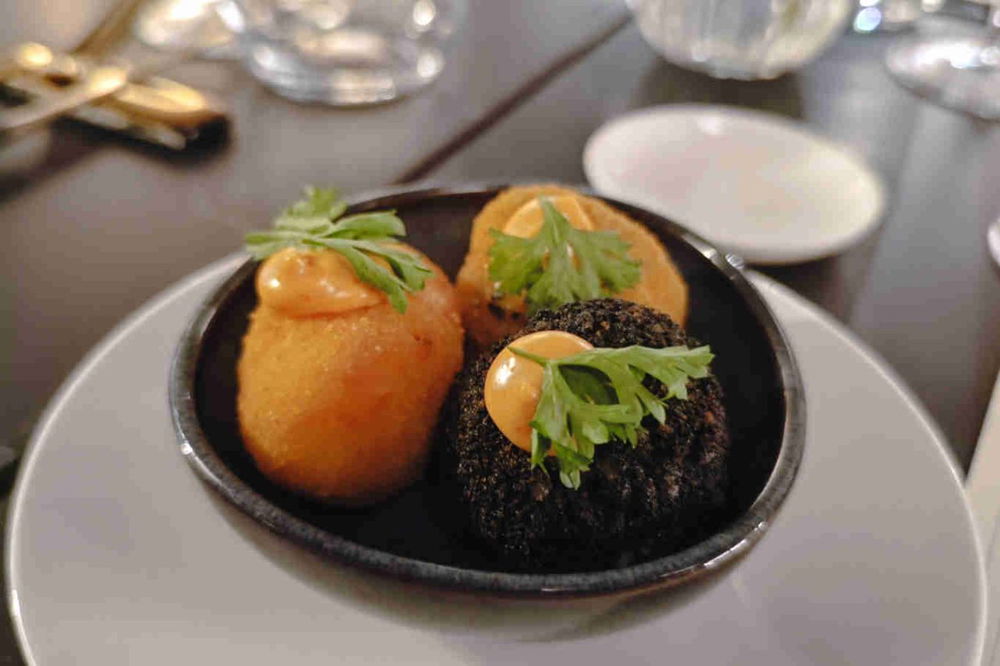 Variazione di arancini di Antèla Restaurant