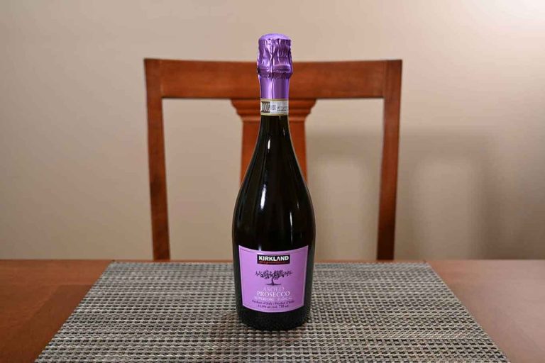 1 milione di bottiglie di Prosecco ritirate: possono esplodere