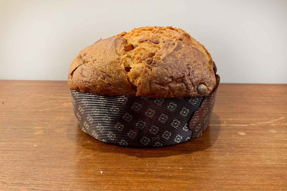 panettone creativo artigianale 2025 con mela, cannella e cioccolato bianco di Perrotta